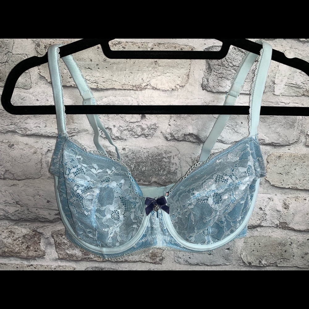 Body by Victoria Unlined Demi Bra